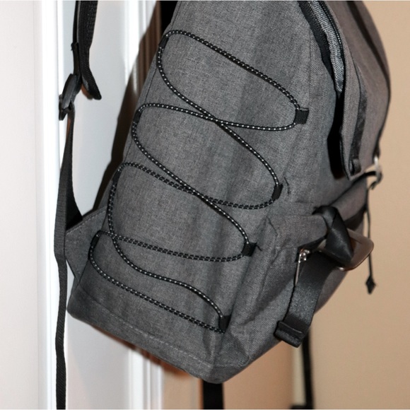 A Picnic Time brand OTG Traverse Backpack Cooler Hiking Backpack - Picture 4 of 12